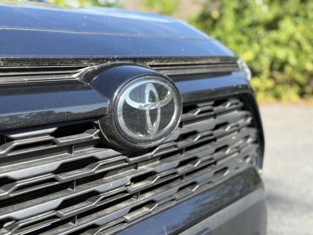 Photo of 2022 Midnight Black Metallic Toyota RAV4