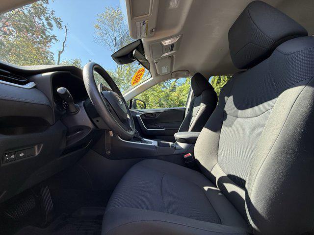 Photo of 2022 Midnight Black Metallic Toyota RAV4