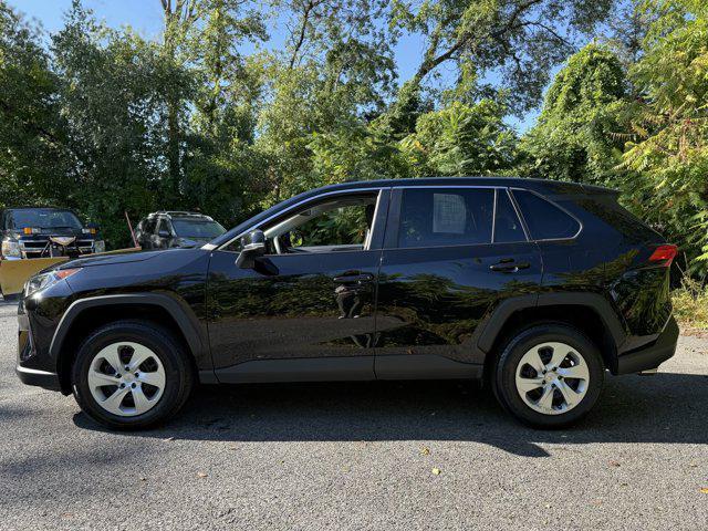 Photo of 2022 Midnight Black Metallic Toyota RAV4