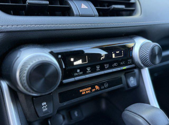 Photo of 2022 Midnight Black Metallic Toyota RAV4