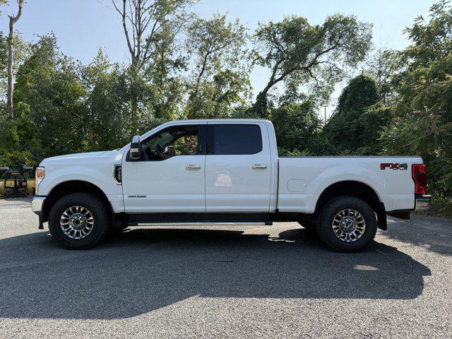 Photo of 2020 Oxford White Ford F-250