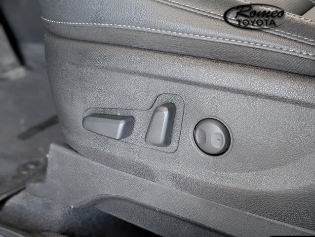 Photo of 2024 Dark Moss Kia Telluride