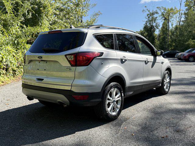 Photo of 2019 Ingot Silver Ford Escape