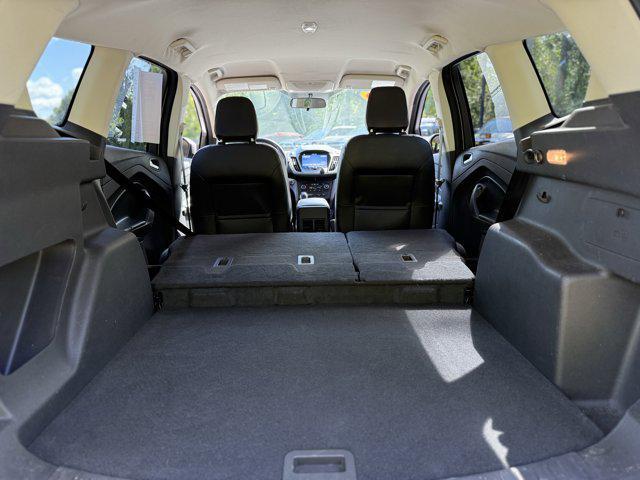 Photo of 2019 Ingot Silver Ford Escape