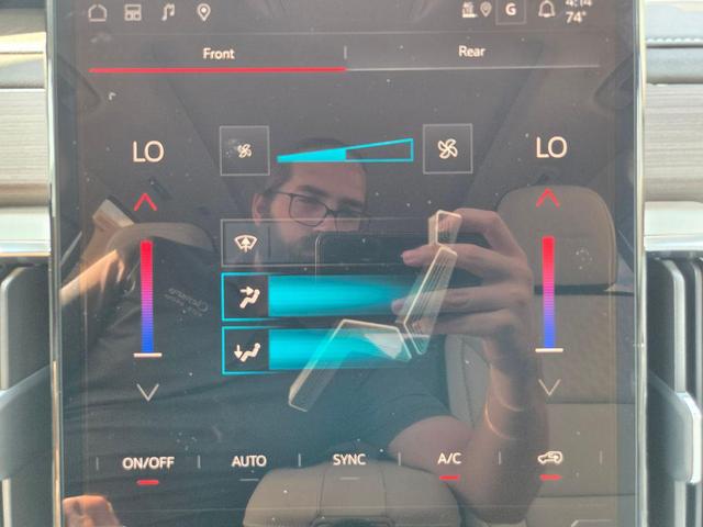 Photo of 2026 Ebony Twilight Metallic GMC Acadia