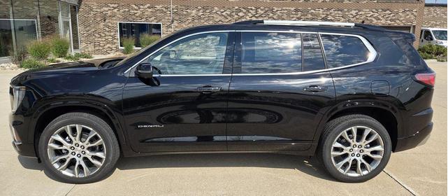 Photo of 2026 Ebony Twilight Metallic GMC Acadia