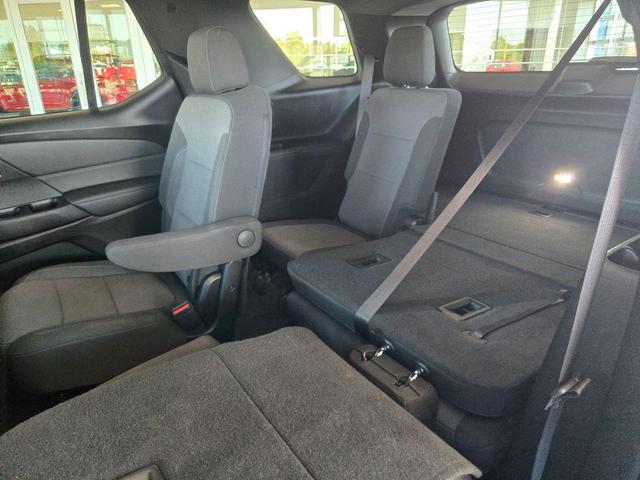 Photo of 2023 Sterling Gray Metallic Chevrolet Traverse