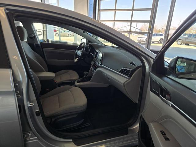 Photo of 2020 Stellar Silver Hyundai ELANTRA