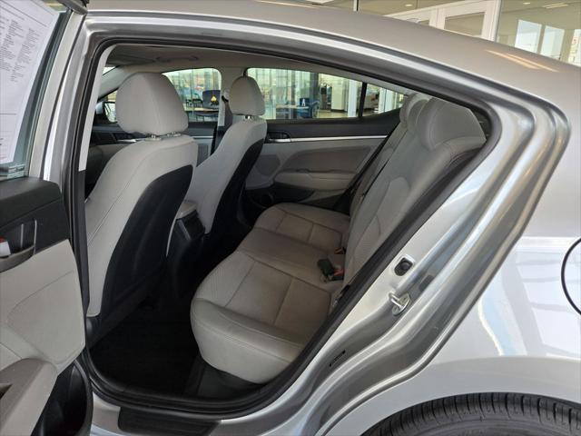 Photo of 2020 Stellar Silver Hyundai ELANTRA