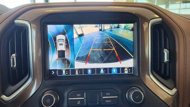 Photo of 2021 Iridescent Pearl Tricoat Chevrolet Silverado 1500
