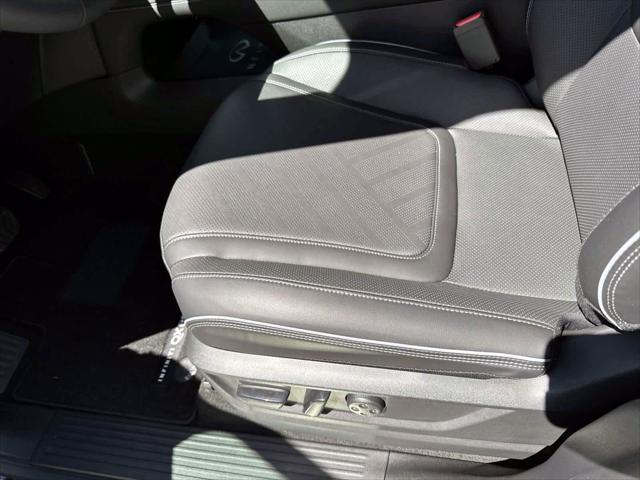 Photo of 2025 BLK OBSIDIAN INFINITI QX80