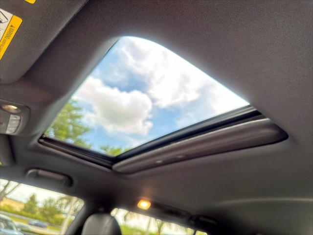 Photo of 2024 Moonstone White INFINITI QX80