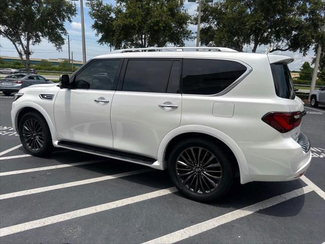 Photo of 2024 Moonstone White INFINITI QX80