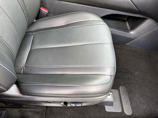 Photo of 2025 Mineral Black INFINITI QX60