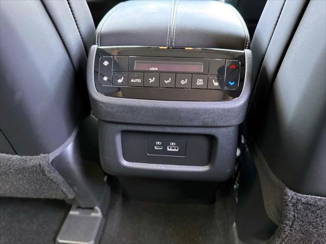 Photo of 2025 Graphite Shadow INFINITI QX60