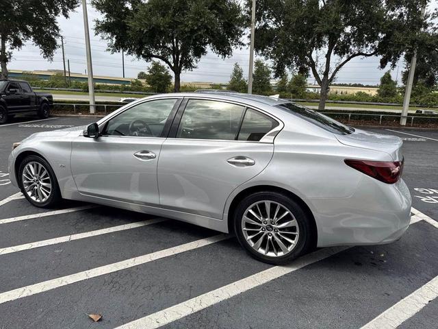 Photo of 2018 Liquid Platinum INFINITI Q50