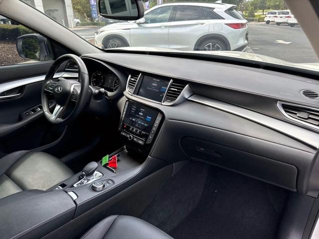 Photo of 2021 Majestic White INFINITI QX50
