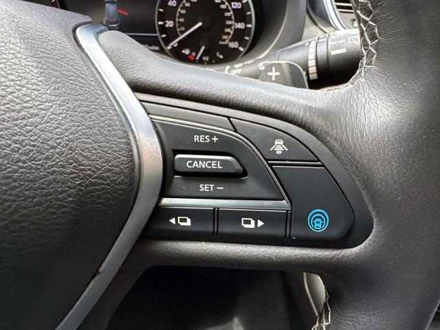 Photo of 2021 Majestic White INFINITI QX50