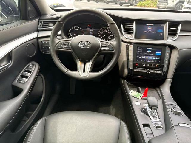 Photo of 2021 Majestic White INFINITI QX50