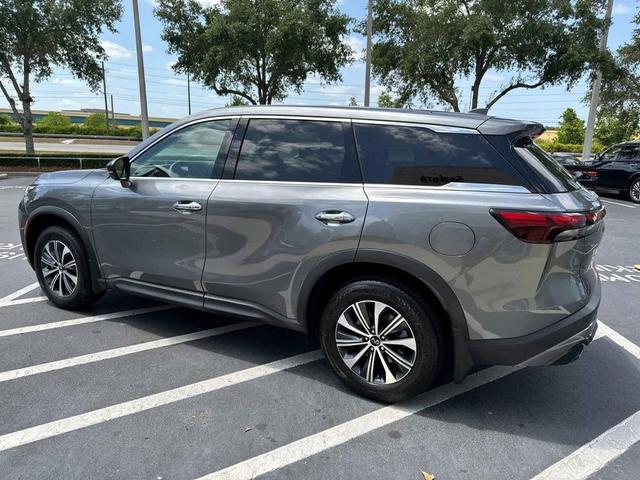 Photo of 2024 Graphite Shadow INFINITI QX60