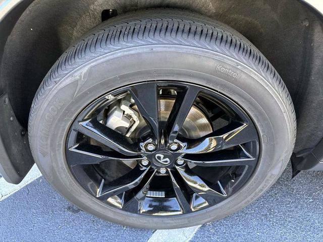 Photo of 2025 Mineral Black INFINITI QX60