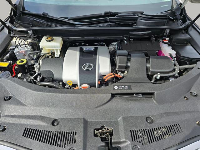 Photo of 2017 Satin Cashmere Metallic Lexus RX 450h