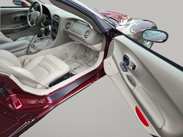 Photo of 2003 50th Anniversary Red Chevrolet Corvette