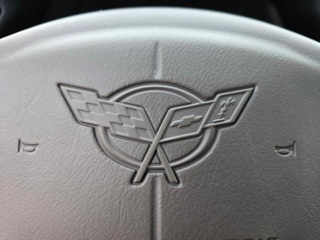 Photo of 2003 50th Anniversary Red Chevrolet Corvette