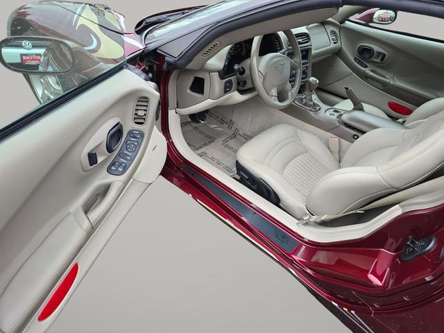 Photo of 2003 50th Anniversary Red Chevrolet Corvette