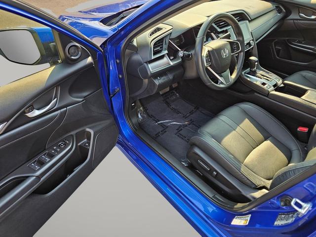 Photo of 2018 Aegean Blue Metallic Honda Civic