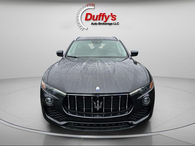 Photo of 2017 Nero Ribelle Mica Maserati Levante