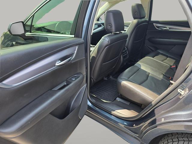 Photo of 2019 Shadow Metallic Cadillac XT5