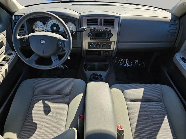 Photo of 2007 Electric Blue Pearlcoat Dodge Dakota