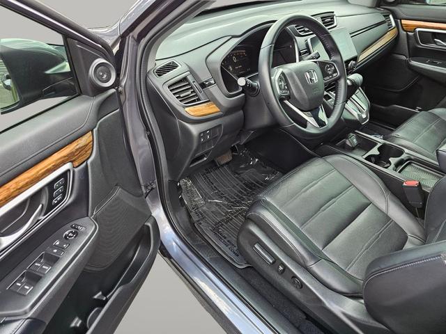 Photo of 2018 Modern Steel Metallic Honda CR-V