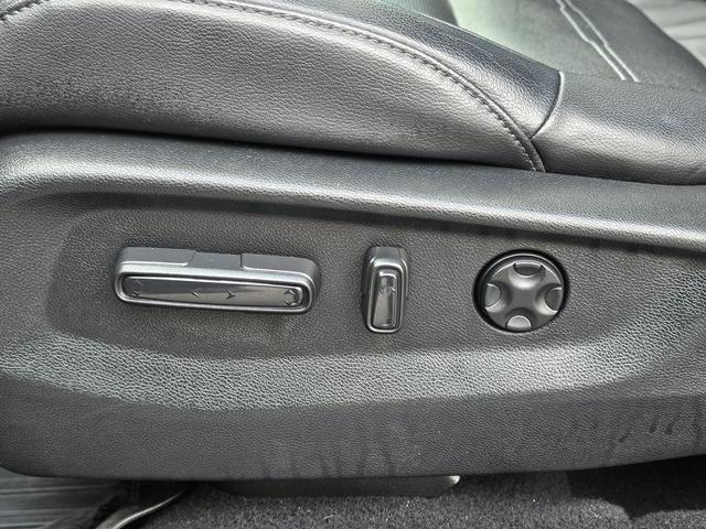 Photo of 2018 Modern Steel Metallic Honda CR-V