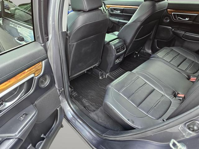 Photo of 2018 Modern Steel Metallic Honda CR-V
