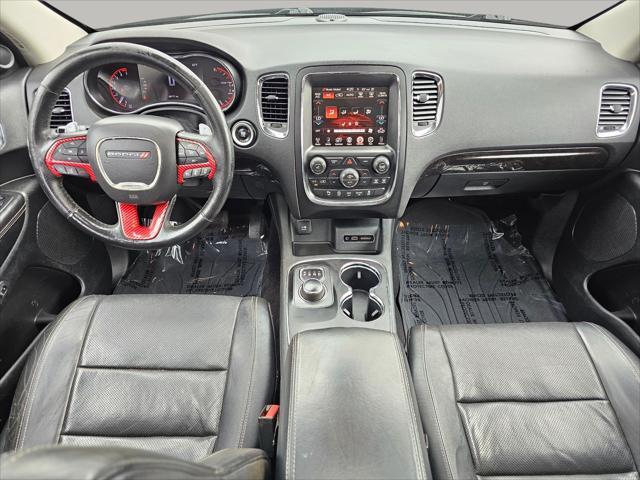 Photo of 2016 Brilliant Black Crystal Pearl Coat Dodge Durango