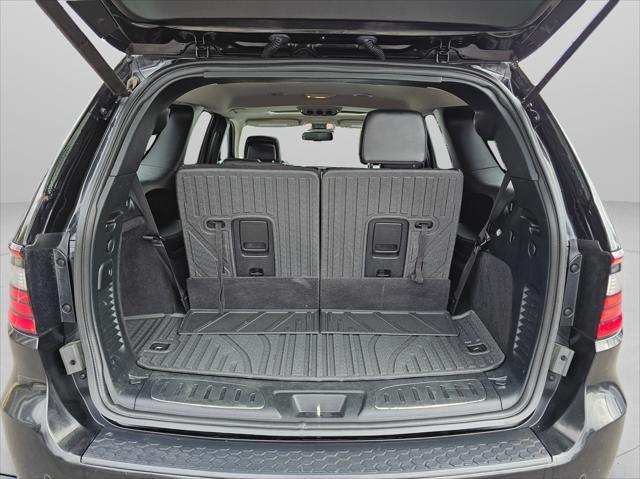Photo of 2016 Brilliant Black Crystal Pearl Coat Dodge Durango