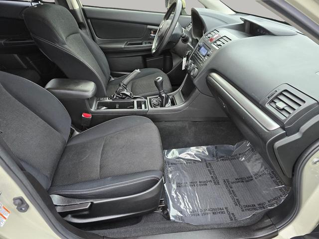 Photo of 2014 Desert Khaki Subaru XV Crosstrek