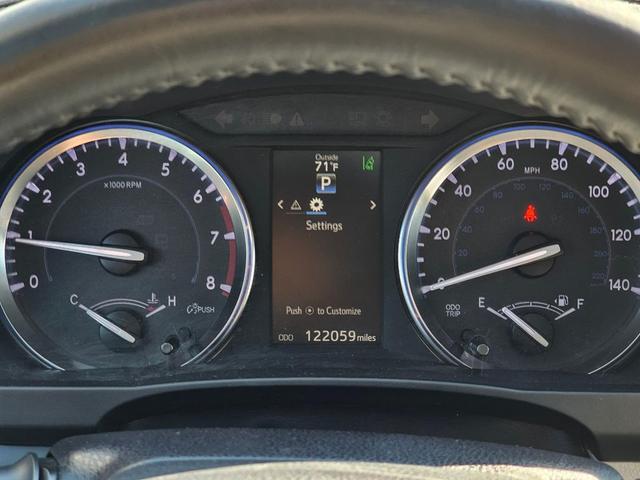 Photo of 2015 Shoreline Blue Pearl Toyota Highlander
