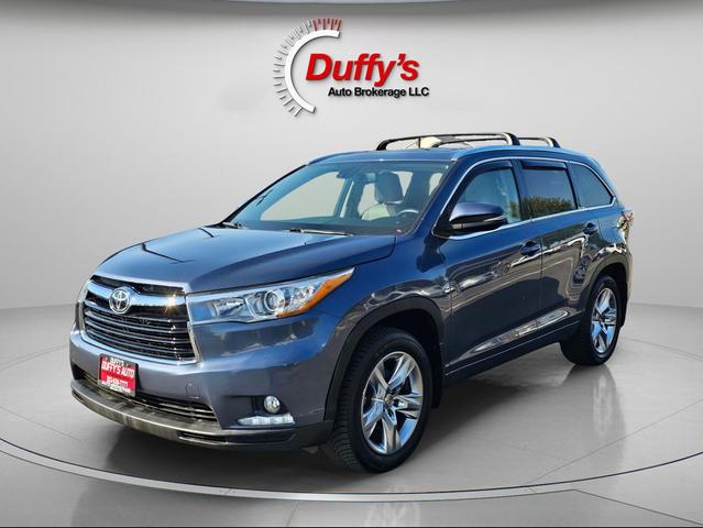 Photo of 2015 Shoreline Blue Pearl Toyota Highlander