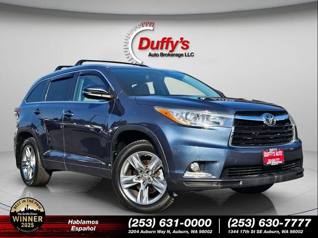 Photo of 2015 Shoreline Blue Pearl Toyota Highlander