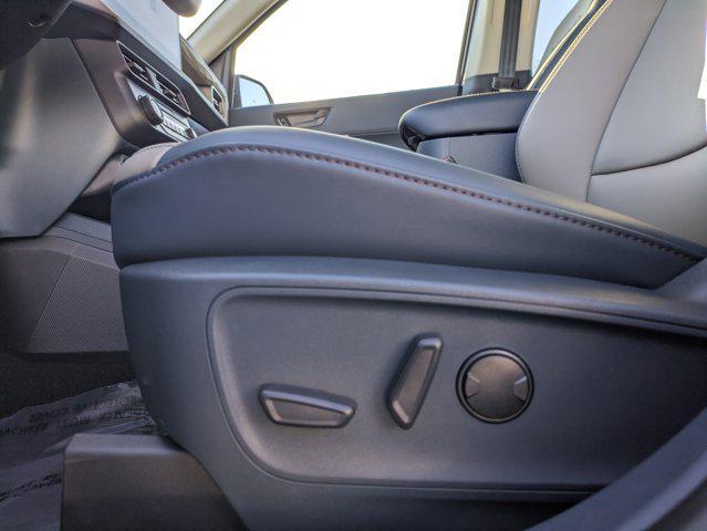 Photo of 2025 Gray Ford Maverick