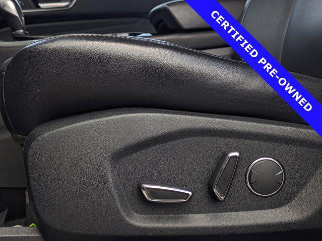 Photo of 2018 INGOT SILVER METALLIC Ford Edge