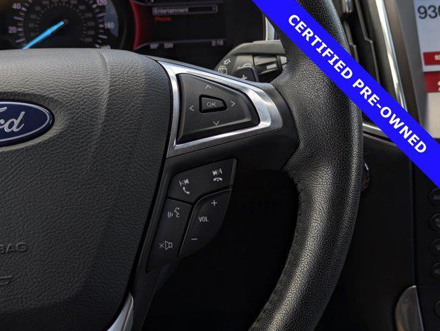 Photo of 2018 INGOT SILVER METALLIC Ford Edge