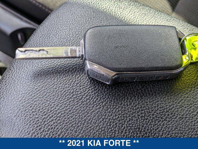 Photo of 2021 Clear White Kia Forte