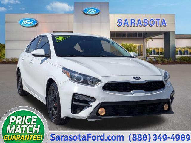 Photo of 2021 Clear White Kia Forte