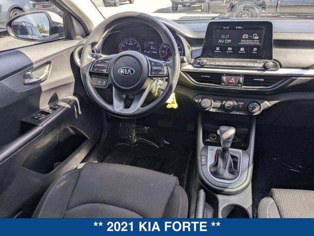 Photo of 2021 Clear White Kia Forte