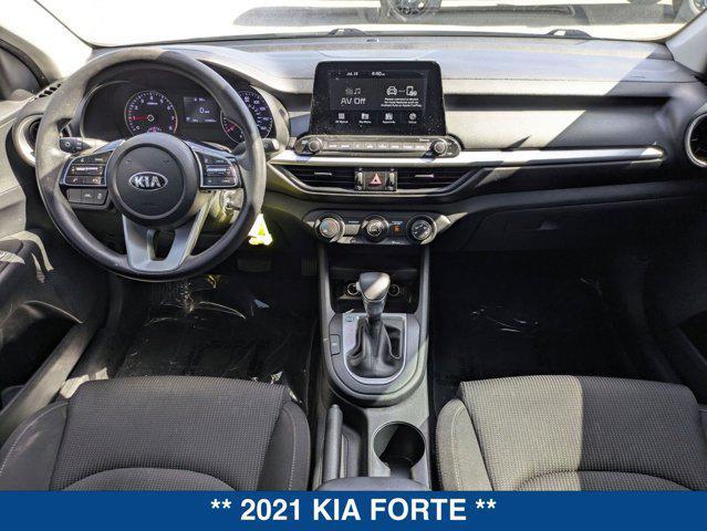 Photo of 2021 Clear White Kia Forte