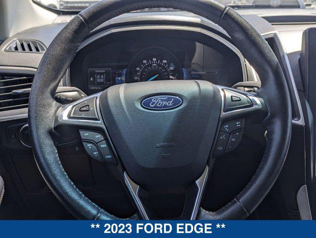 Photo of 2023 Iconic Silver Metallic Ford Edge